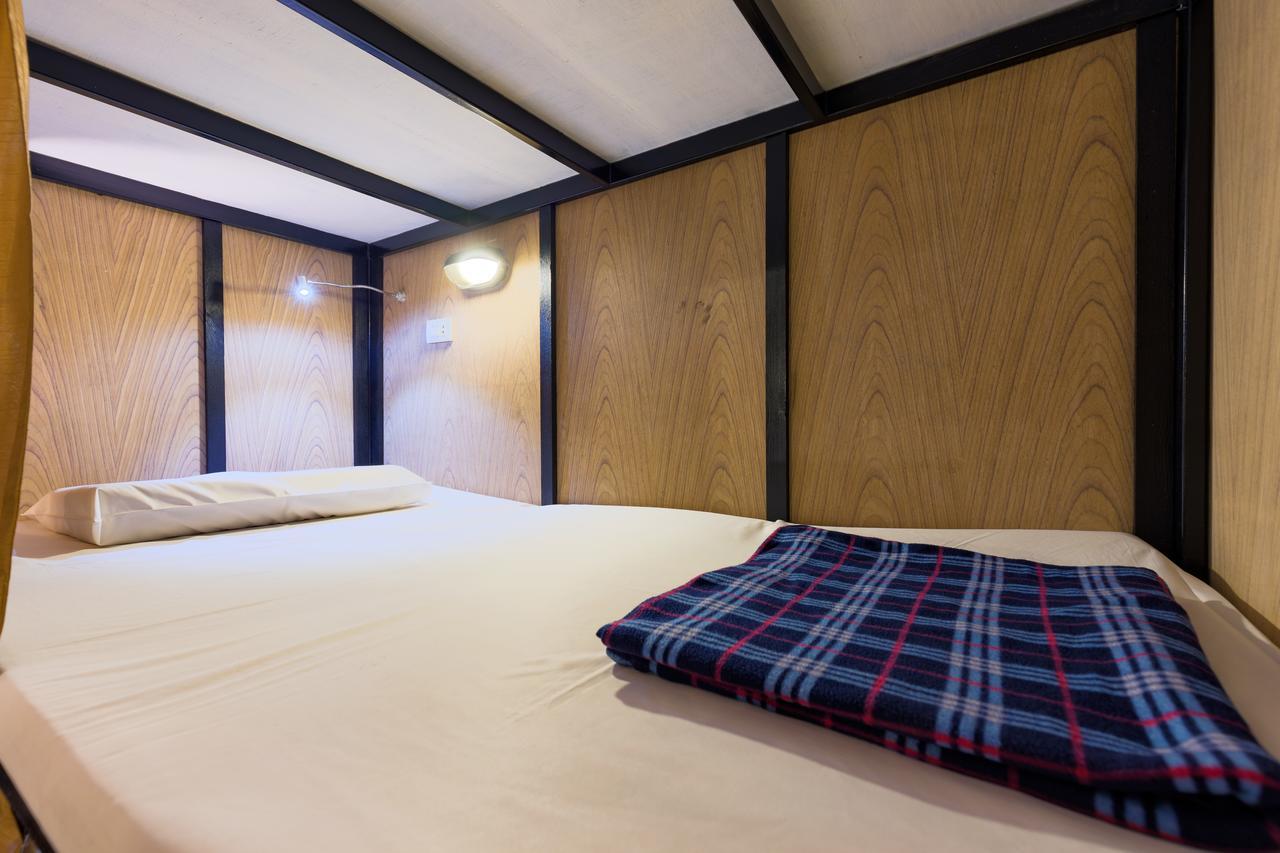 Patong Wire Hostel מראה חיצוני תמונה